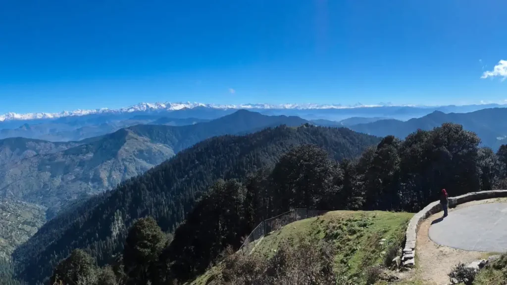 Hatu-Temple-at-the-top-of-Hatu-Peak-near-Shimla