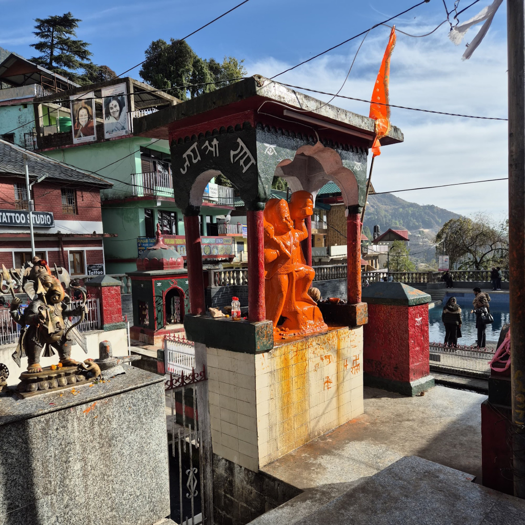 Bhagsunag Temple Dhauladhar range latest picture
