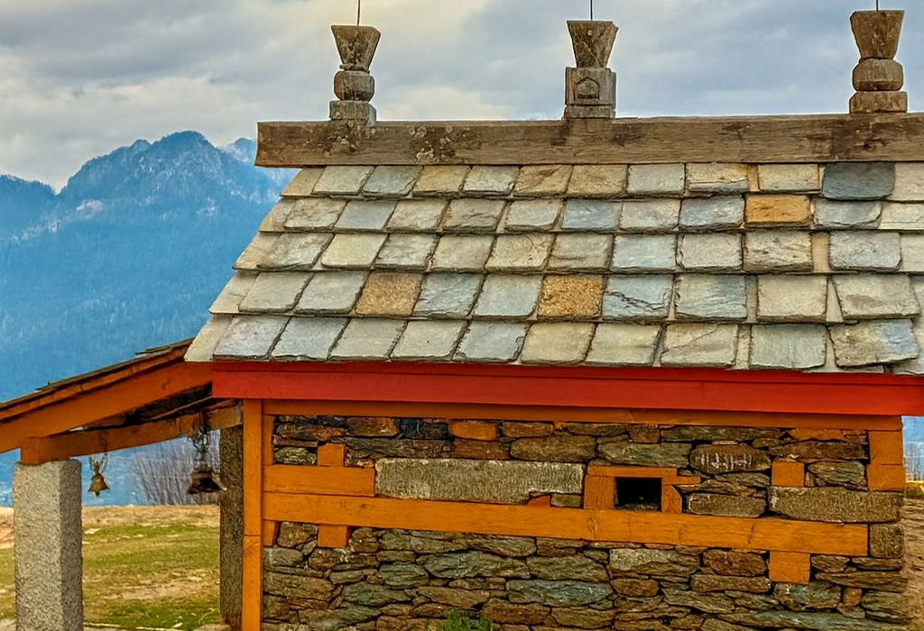 Best Time to Visit Bijli Mahadev